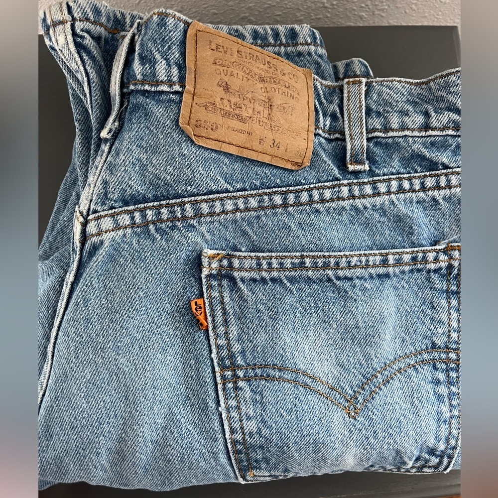 Vintage Levi's 1980’s 550-0213 Men's Orange Tag Relaxed Tapper Jeans 34/30